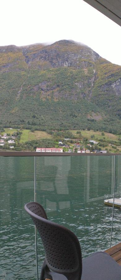 Nesset Fjordcamping Олден Экстерьер фото