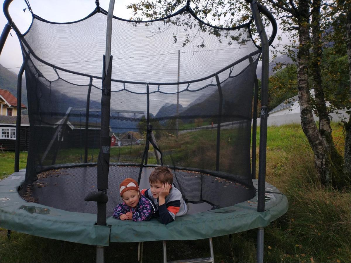 Nesset Fjordcamping Олден Экстерьер фото