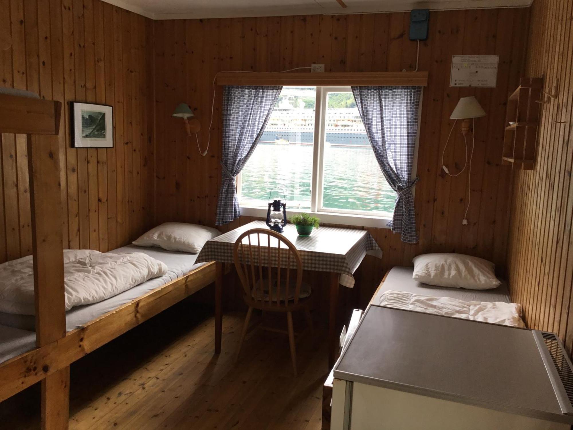 Nesset Fjordcamping Олден Экстерьер фото